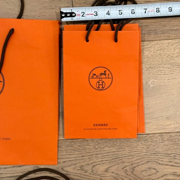 HERMES SHOPPING BAGs - Picture 6 of 9
